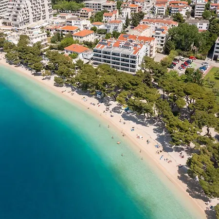 Perla Apartment - 2 Min To The Beach & Free Parking Makarska Exterior photo