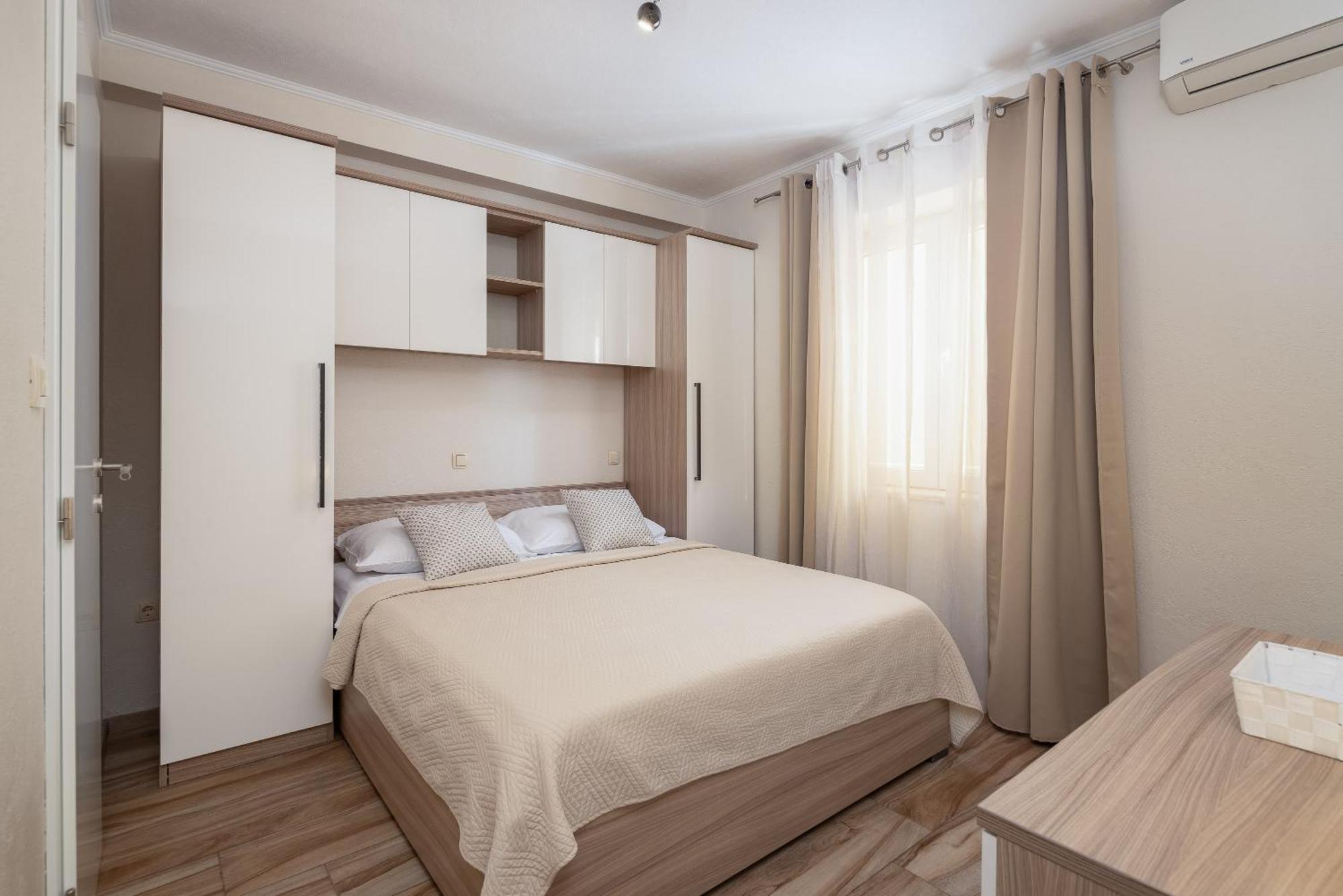 Perla - 2 Min To The & Free Parking Apartment